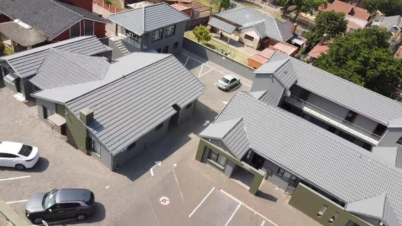 Wise Bird Guest House Roodepoort Exterior foto